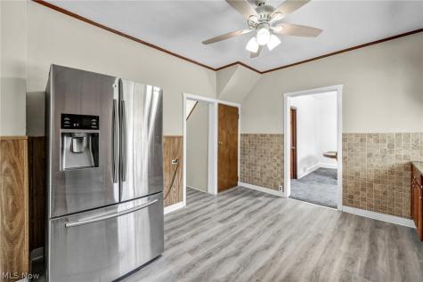 3488 W 52nd Street Cleveland OH 44102