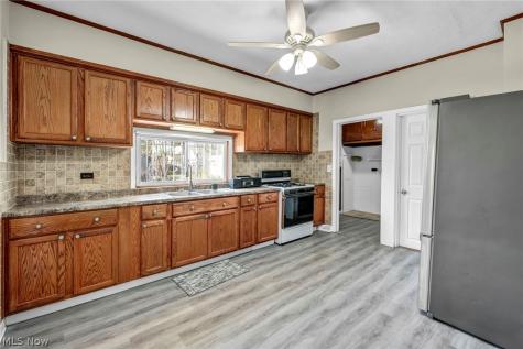3488 W 52nd Street Cleveland OH 44102
