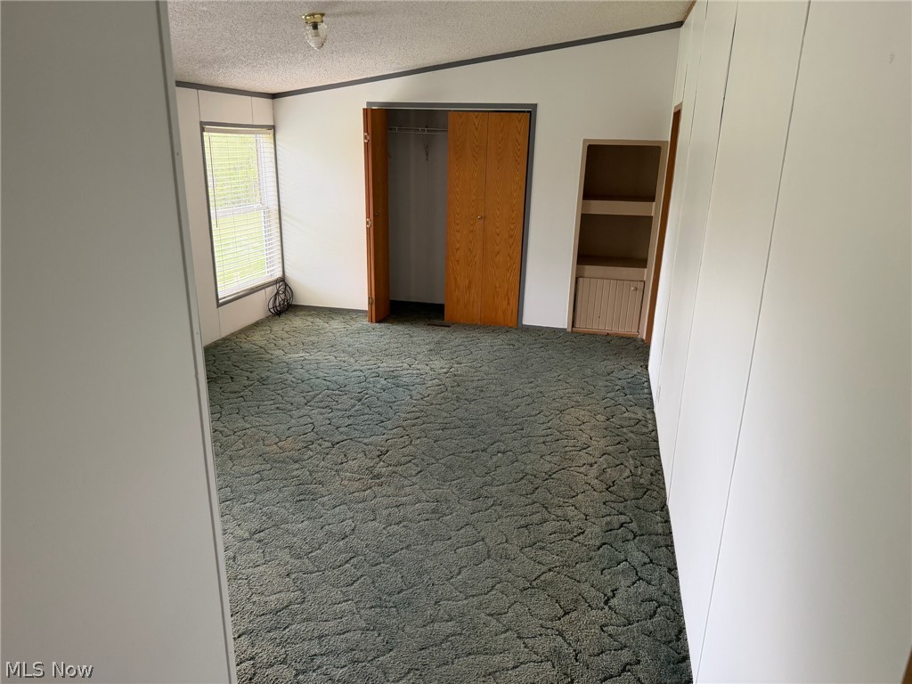 3211 Bay Road SE Carrollton OH 44615