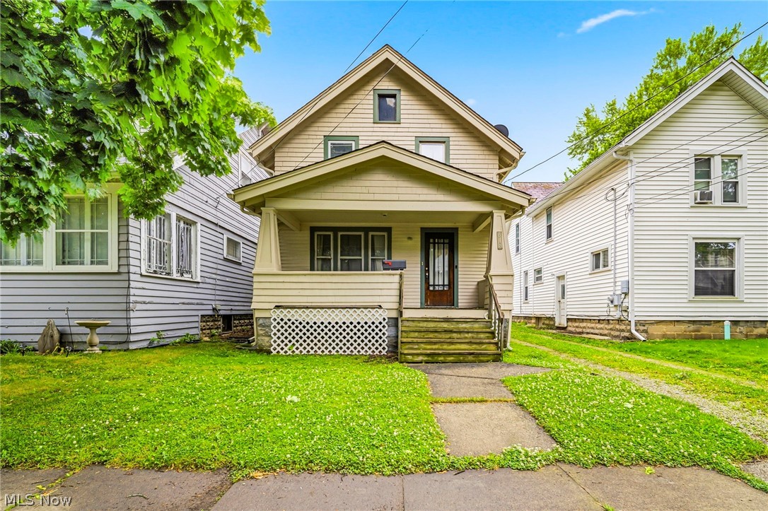 618 W 57th Street Ashtabula OH 44004