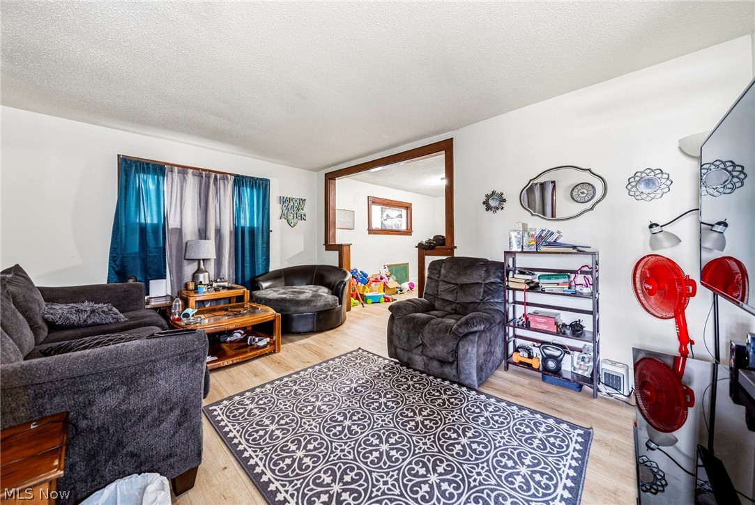 618 W 57th Street Ashtabula OH 44004