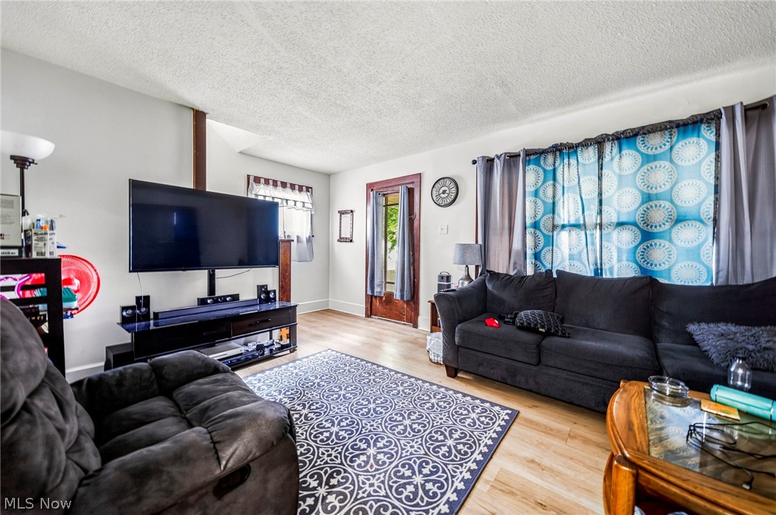 618 W 57th Street Ashtabula OH 44004