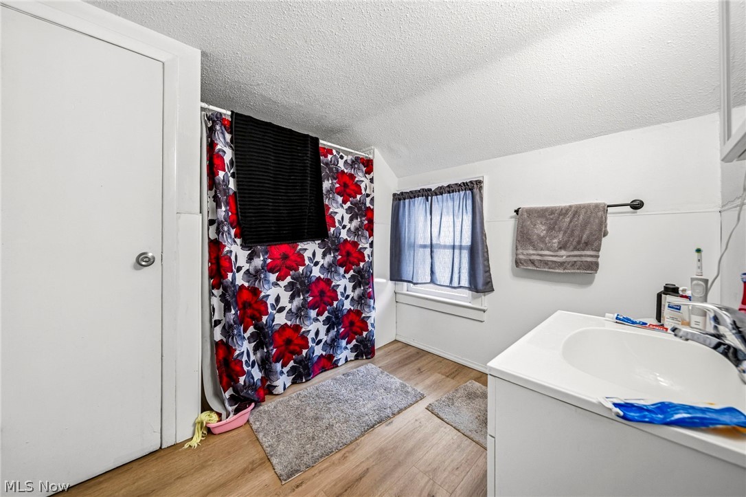 618 W 57th Street Ashtabula OH 44004