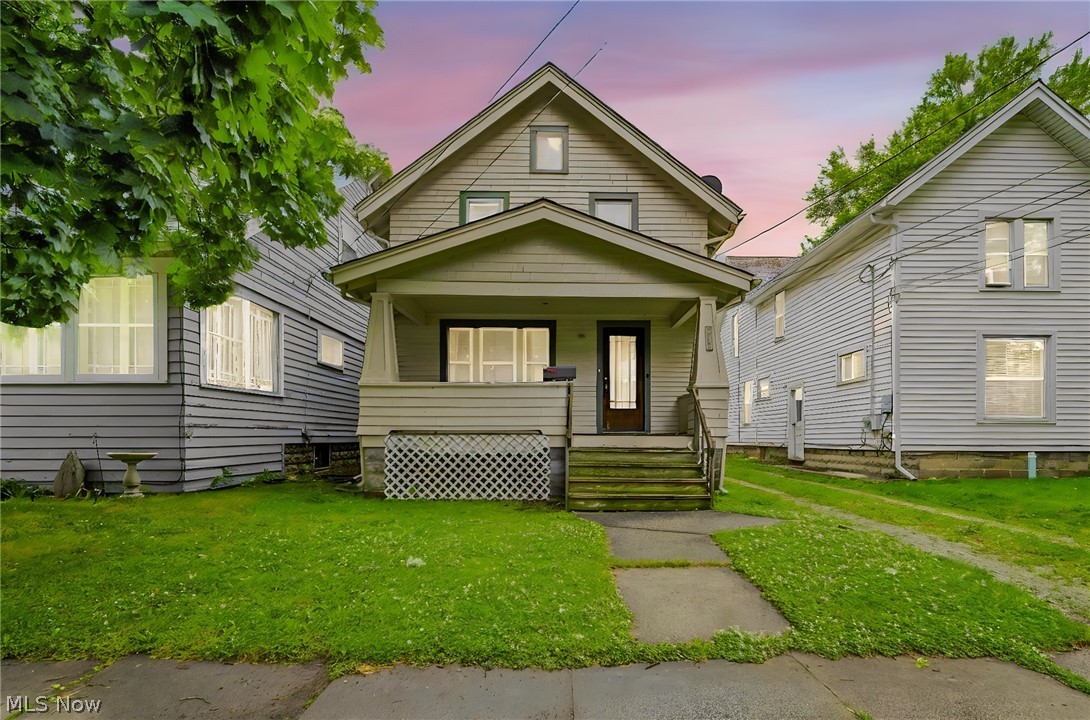618 W 57th Street Ashtabula OH 44004