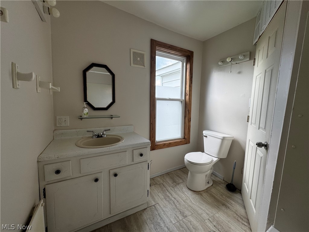 537 N 16th Street Coshocton OH 43812