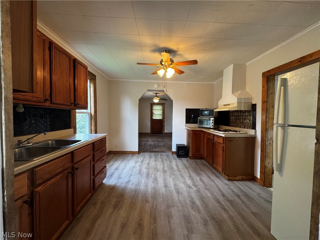 537 N 16th Street Coshocton OH 43812