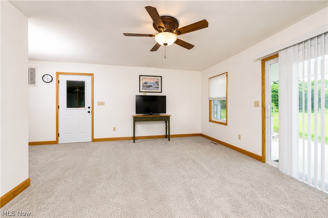 9427 Stonecreek Road SW Newcomerstown OH 43832