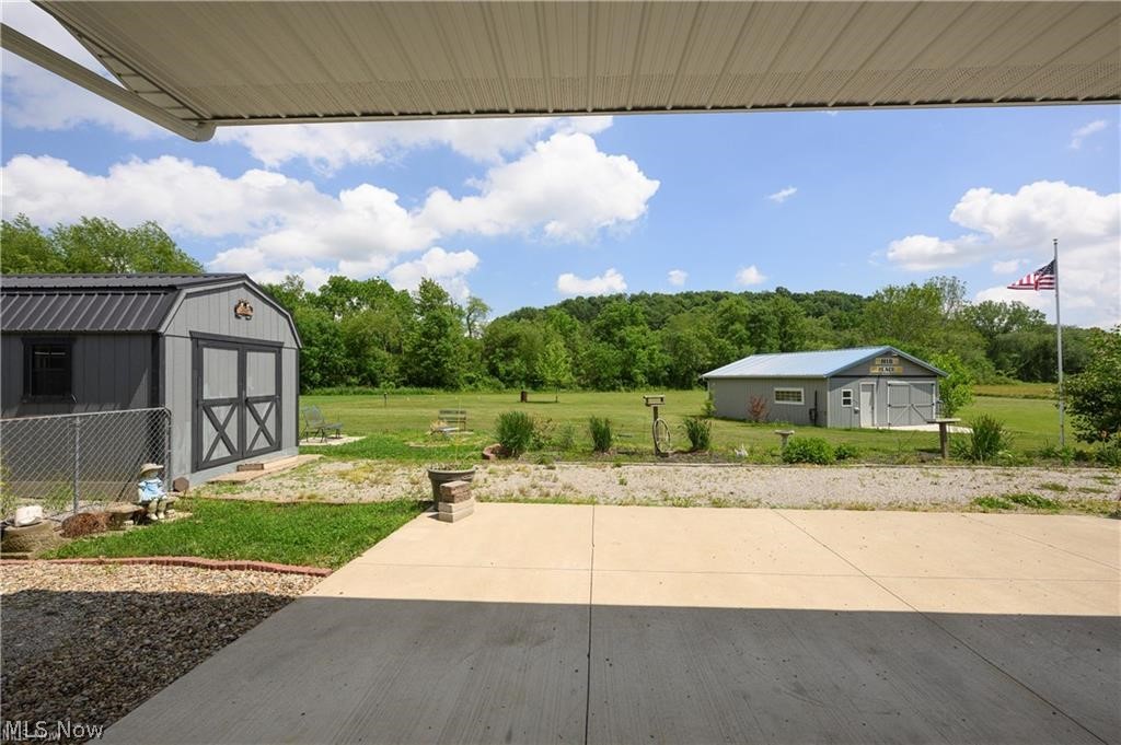 9427 Stonecreek Road SW Newcomerstown OH 43832