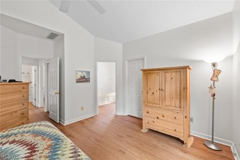 4250 Reserve Way Avon OH 44011