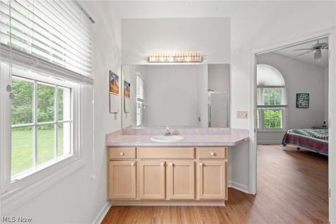 4250 Reserve Way Avon OH 44011