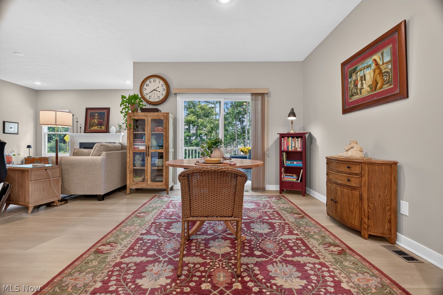 702 Hampshire Court Amherst OH 44001