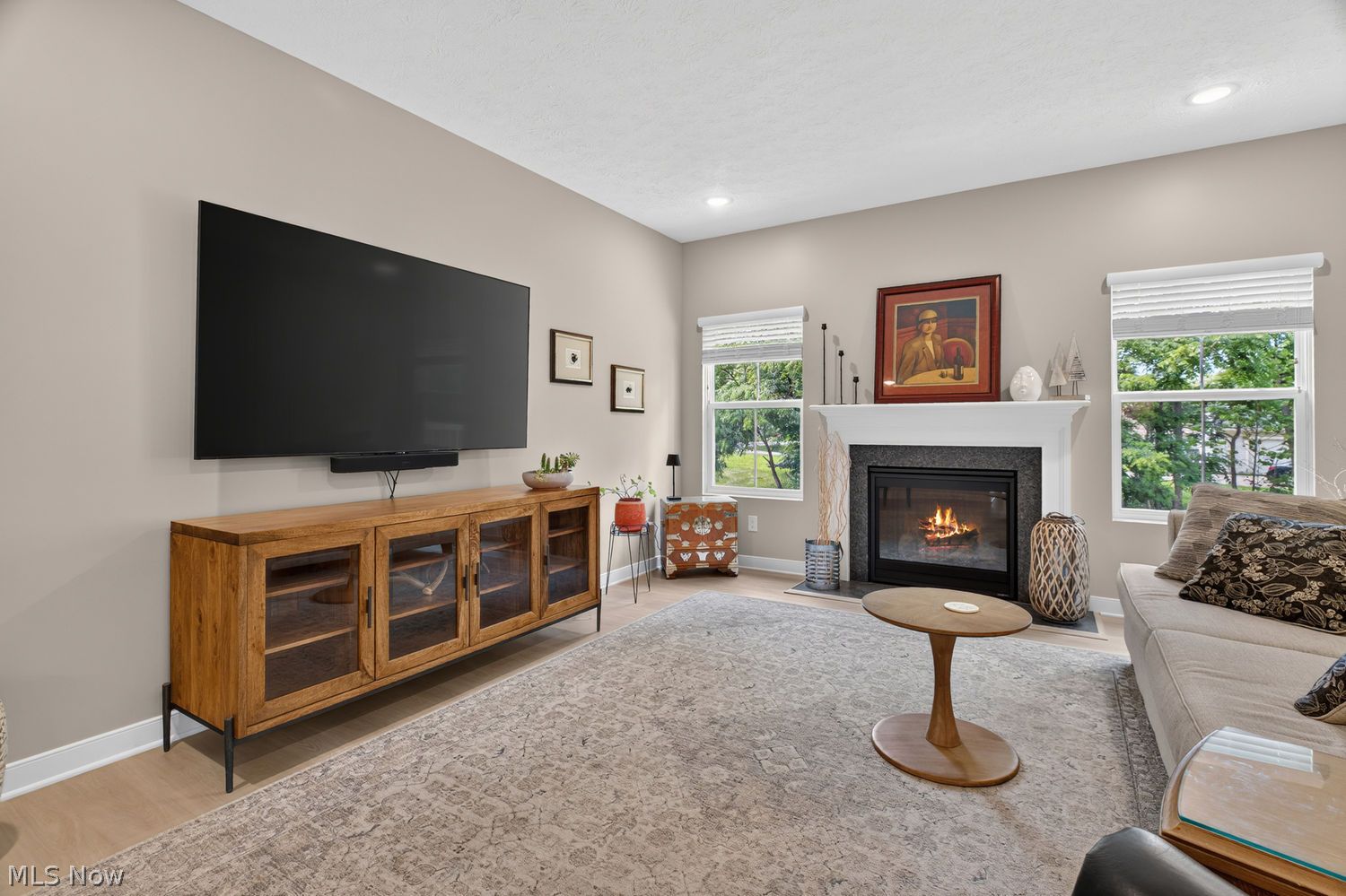 702 Hampshire Court Amherst OH 44001