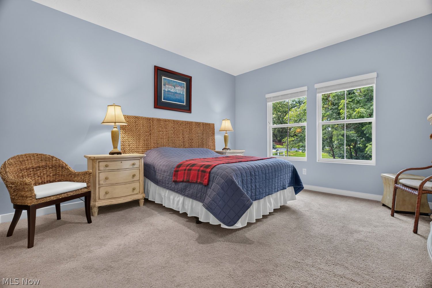 702 Hampshire Court Amherst OH 44001