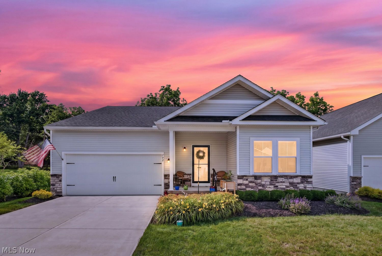702 Hampshire Court Amherst OH 44001