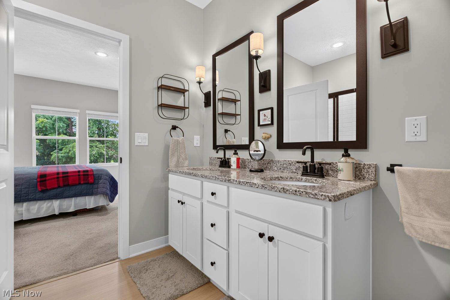 702 Hampshire Court Amherst OH 44001