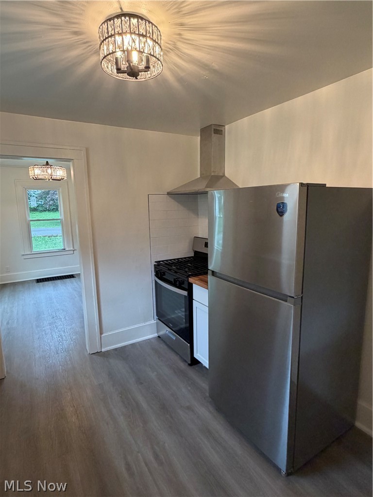 21 Church Street Hubbard OH 44425