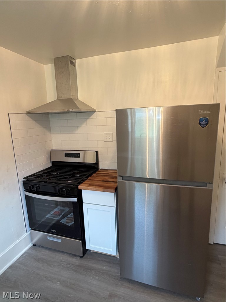 21 Church Street Hubbard OH 44425