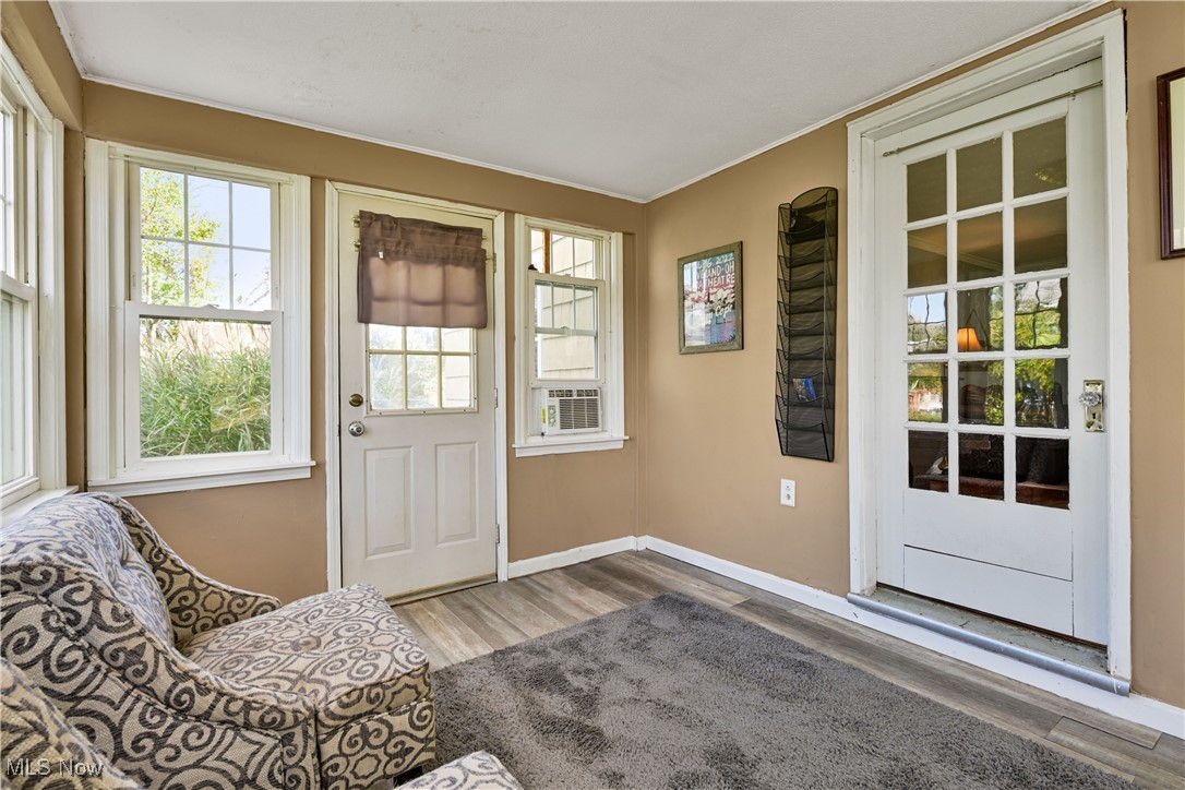 7593 Columbia Road Olmsted Falls OH 44138