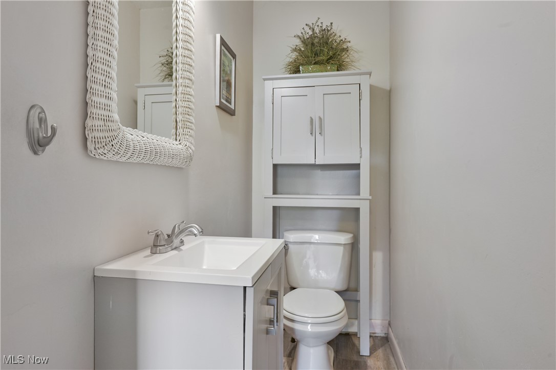 7593 Columbia Road Olmsted Falls OH 44138