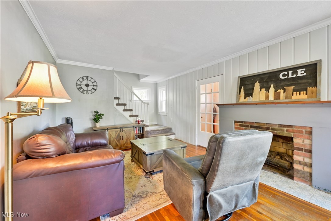 7593 Columbia Road Olmsted Falls OH 44138