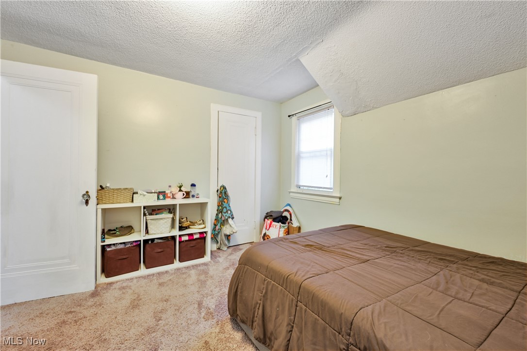 7593 Columbia Road Olmsted Falls OH 44138