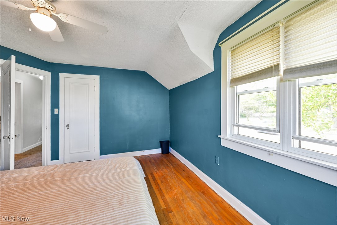 7593 Columbia Road Olmsted Falls OH 44138