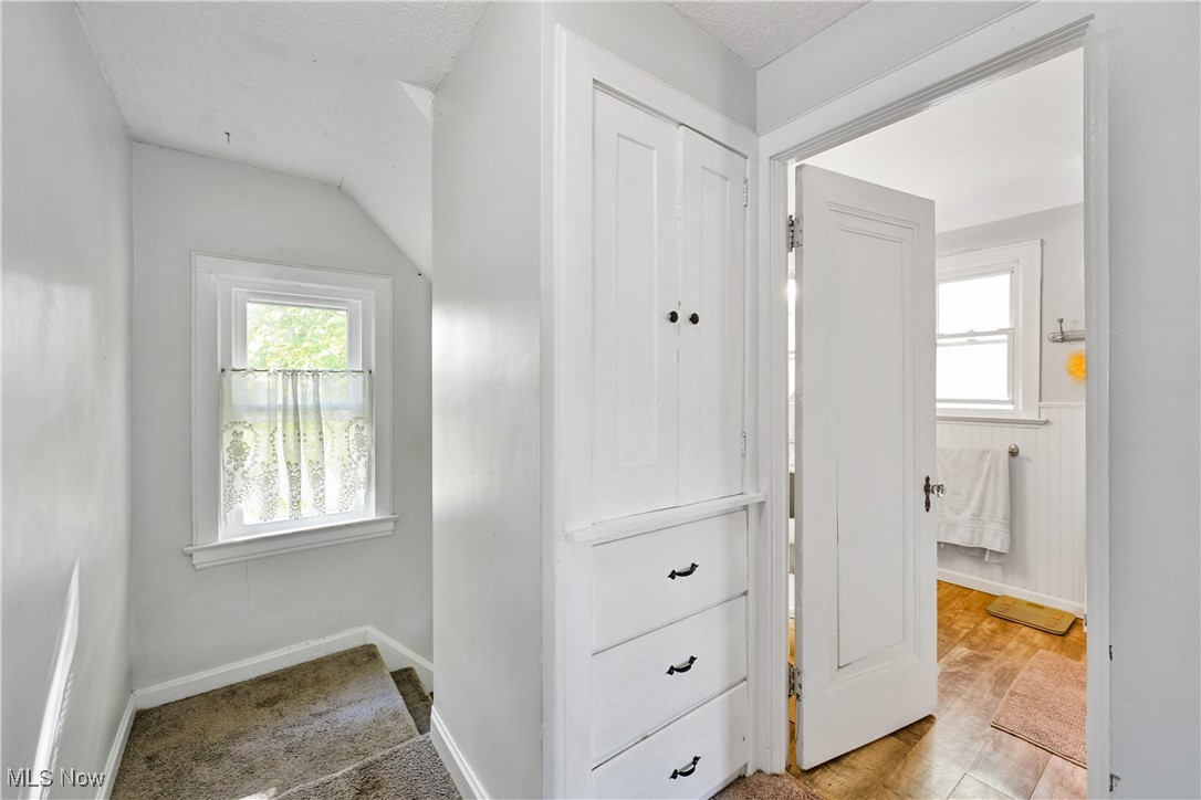 7593 Columbia Road Olmsted Falls OH 44138