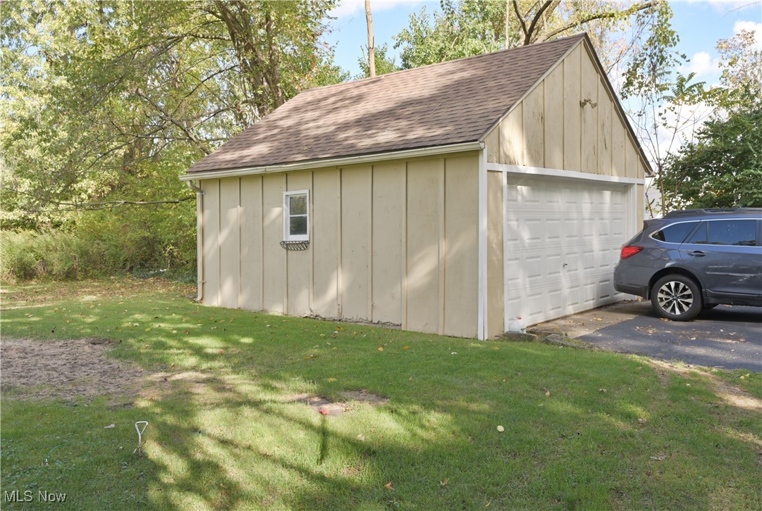 7593 Columbia Road Olmsted Falls OH 44138