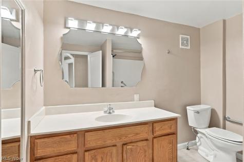2144 SW 12th Street SW Akron OH 44314