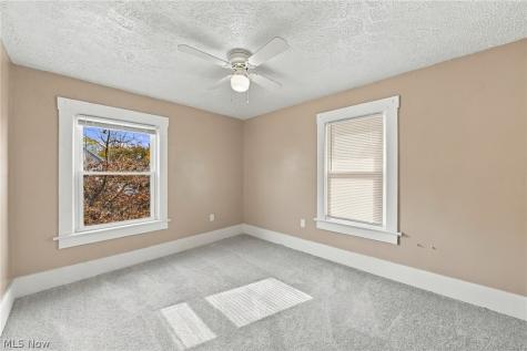 2144 SW 12th Street SW Akron OH 44314