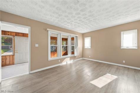 2144 SW 12th Street SW Akron OH 44314