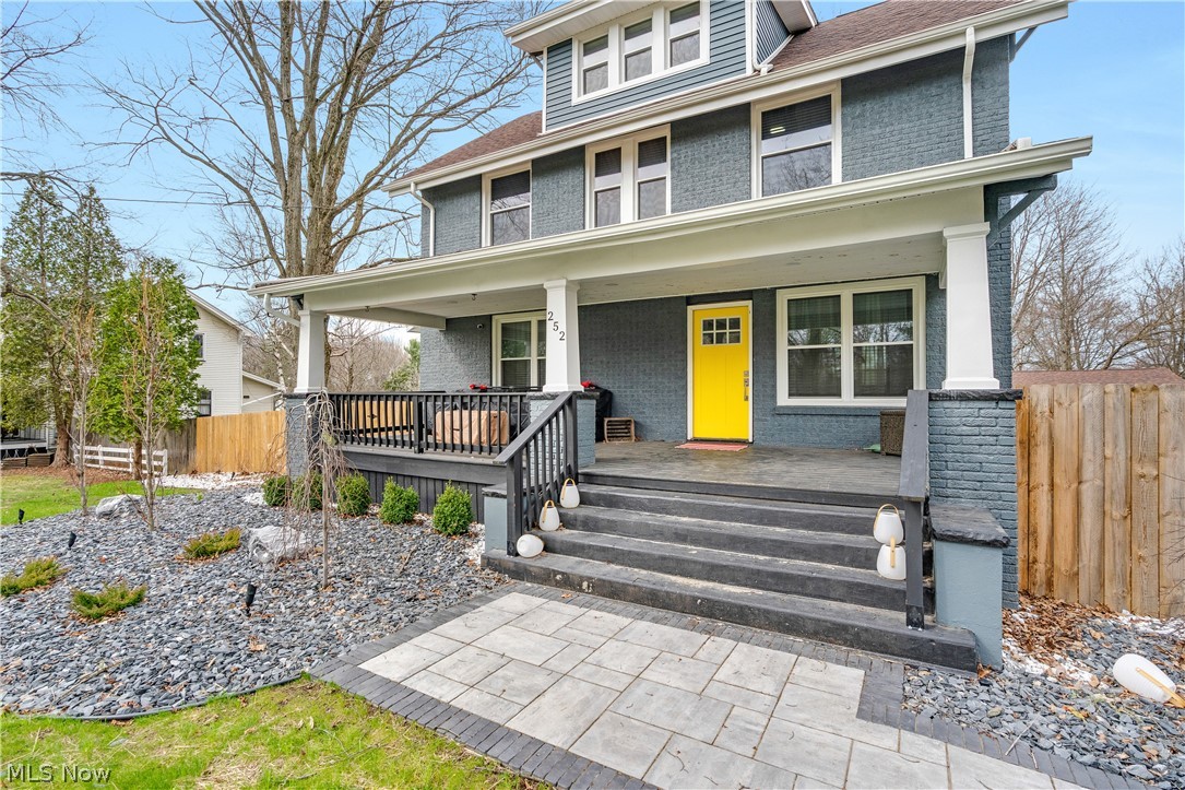 252 Indianola Road Youngstown OH 44512