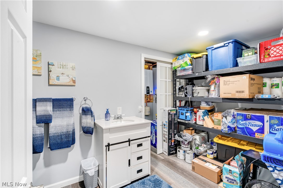 252 Indianola Road Youngstown OH 44512
