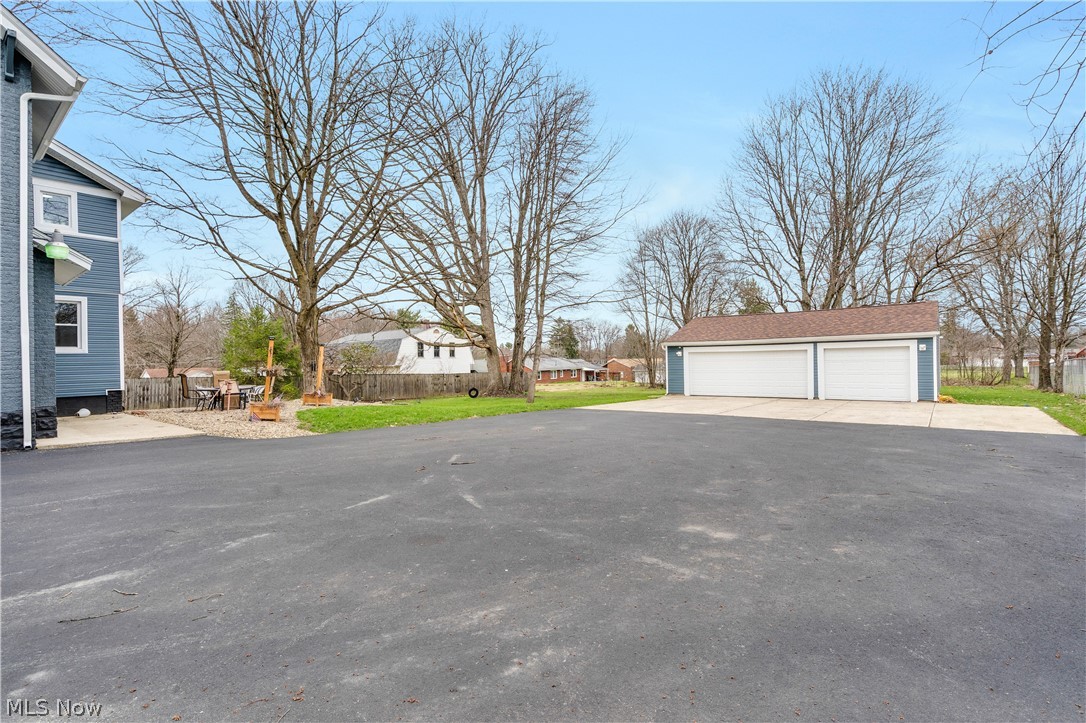 252 Indianola Road Youngstown OH 44512