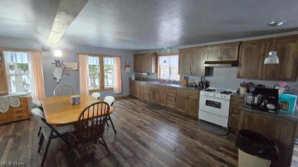 4194 Helsley Fusselman Road Southington OH 44470