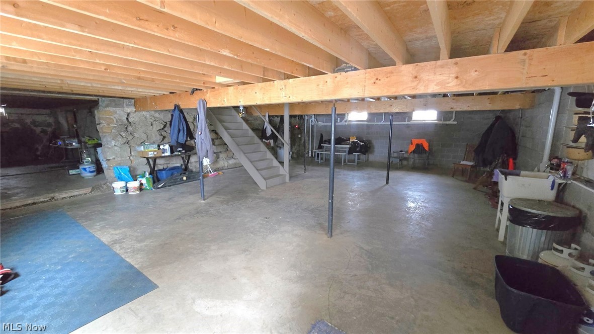 4194 Helsley Fusselman Road Southington OH 44470