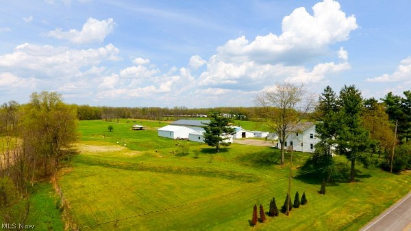 4194 Helsley Fusselman Road Southington OH 44470