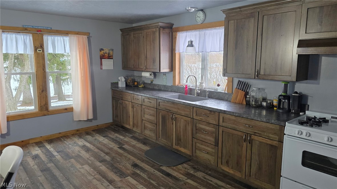 4194 Helsley Fusselman Road Southington OH 44470