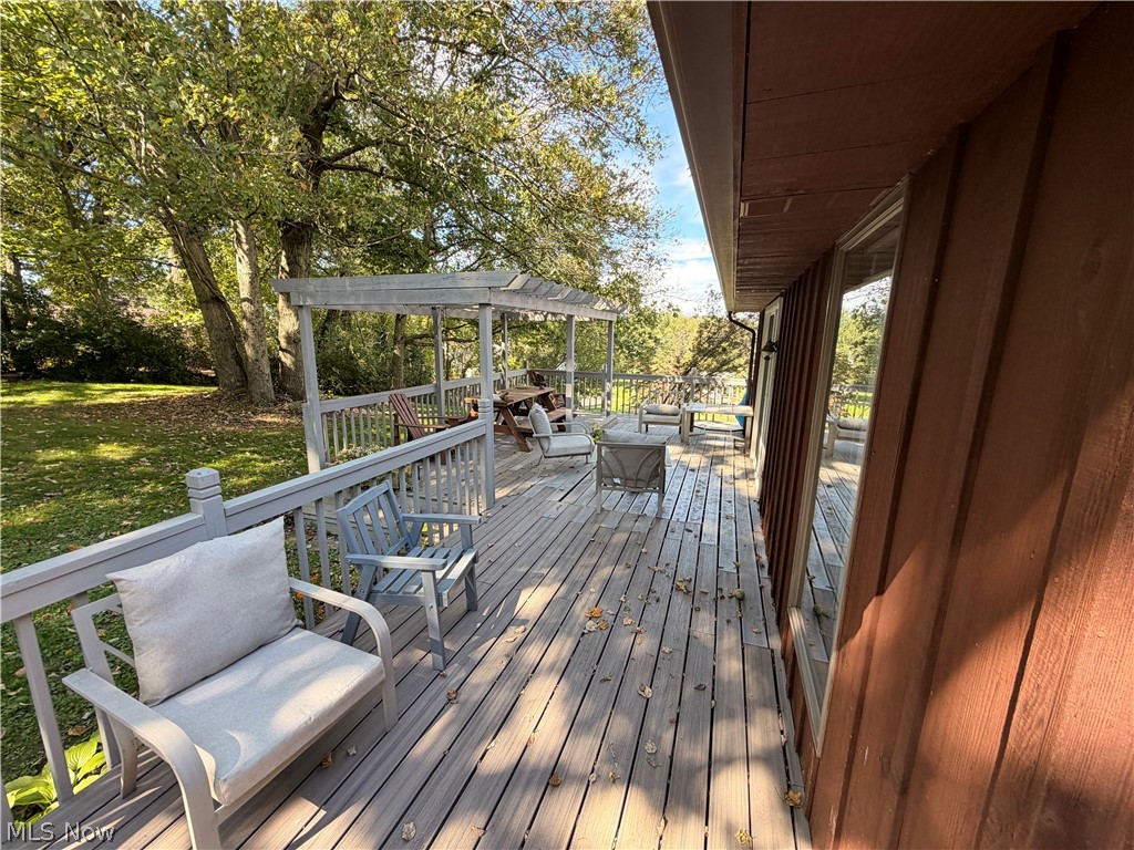 845 Bacon Avenue East Palestine OH 44413