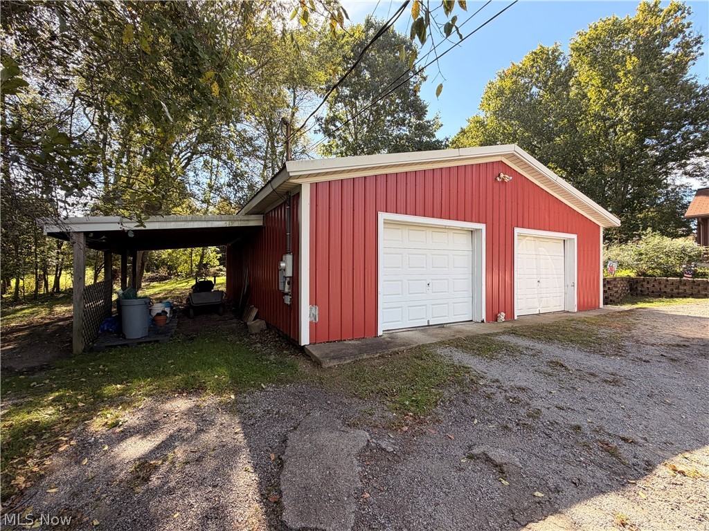 845 Bacon Avenue East Palestine OH 44413