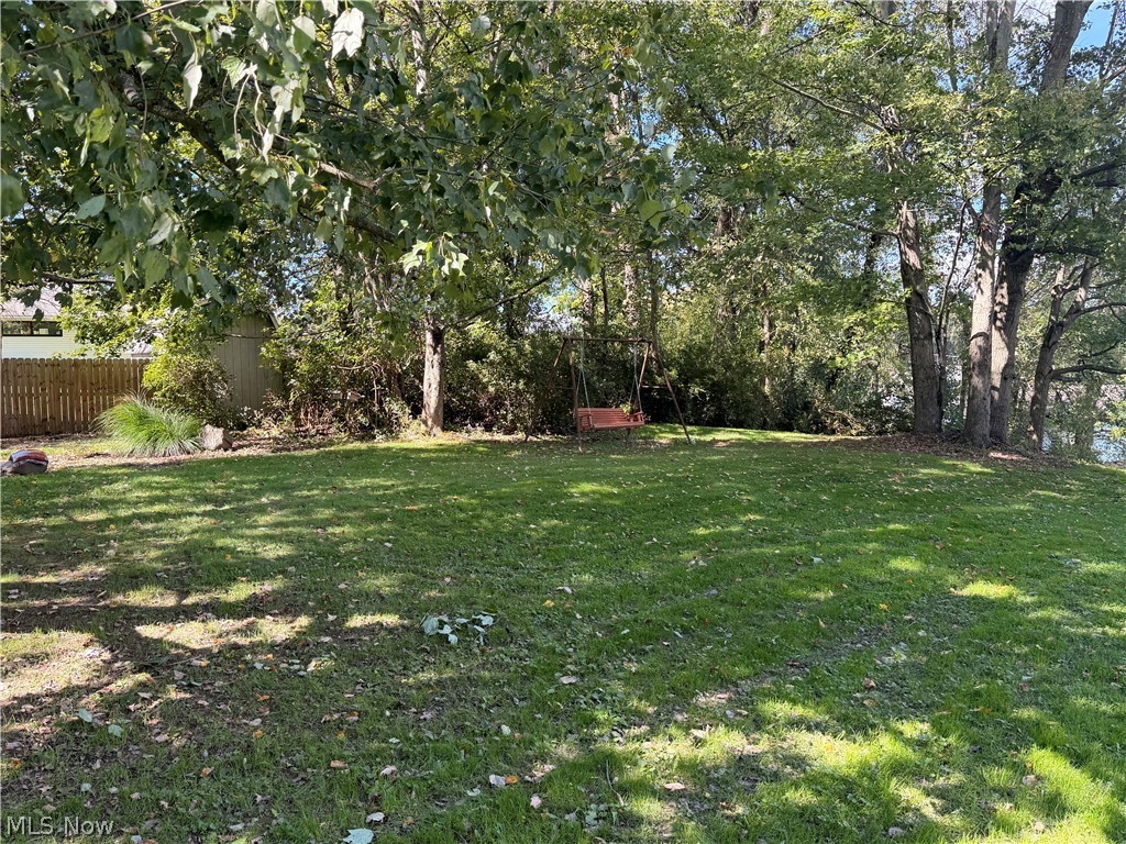 845 Bacon Avenue East Palestine OH 44413