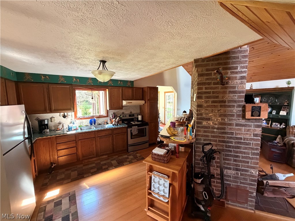 845 Bacon Avenue East Palestine OH 44413