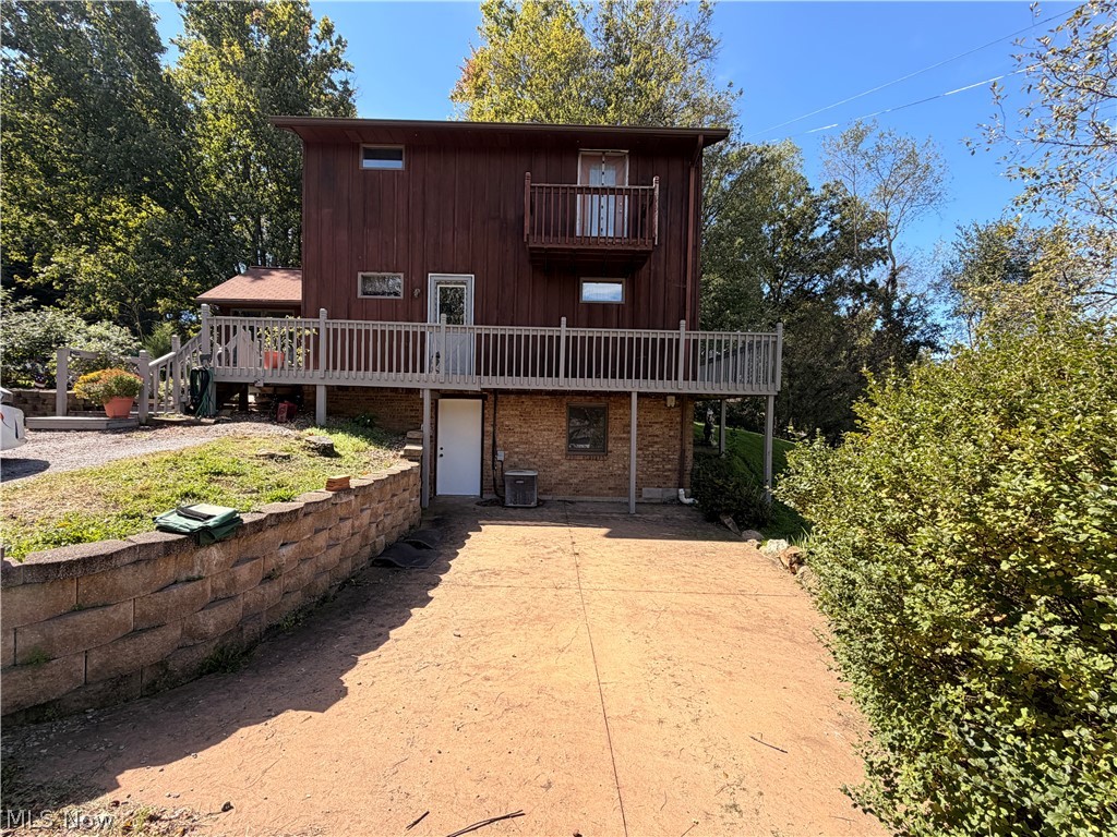 845 Bacon Avenue East Palestine OH 44413