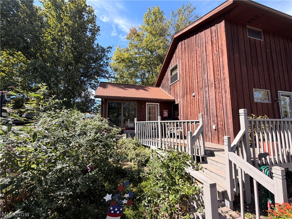 845 Bacon Avenue East Palestine OH 44413