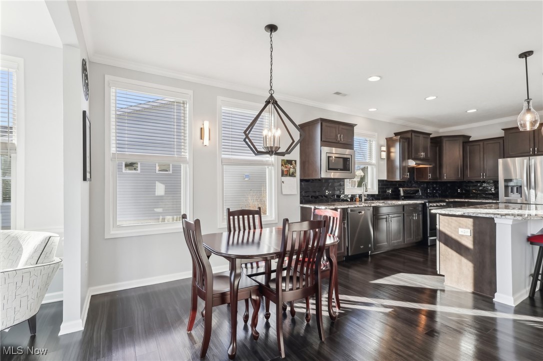 7993 Parkcroft Drive Mentor OH 44060