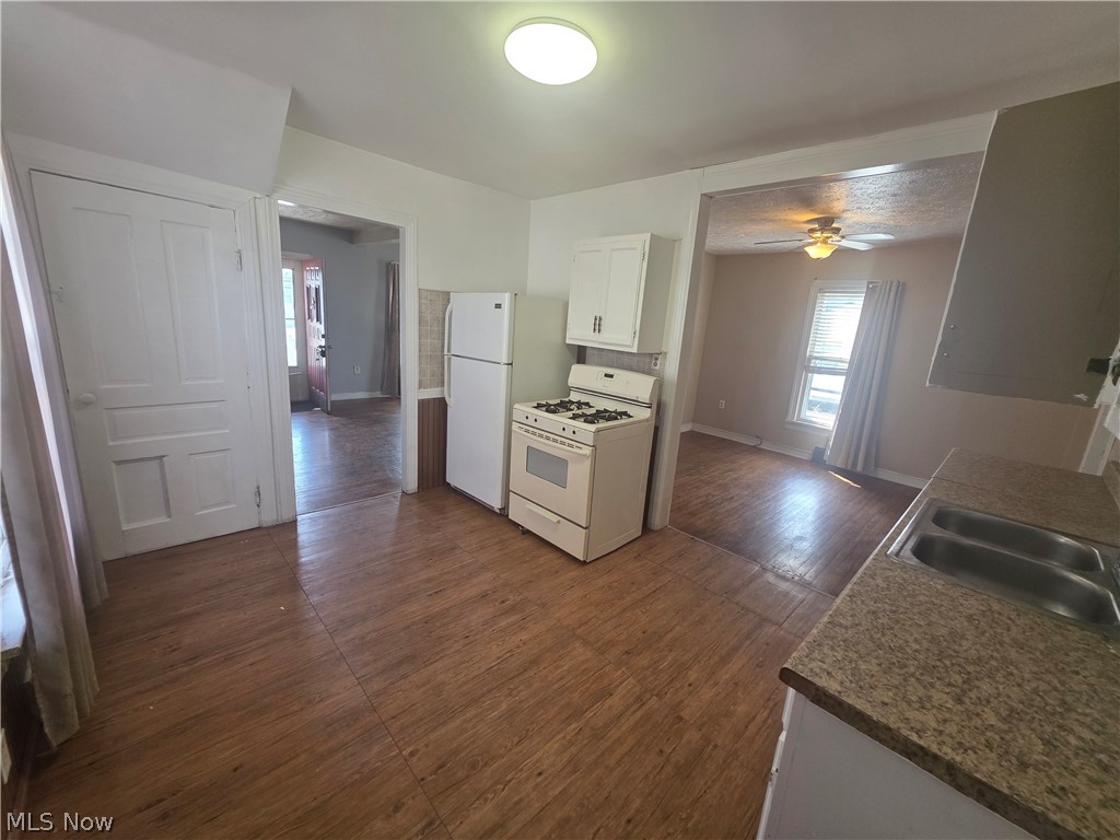 123 E 35th Street South Lorain OH 44055