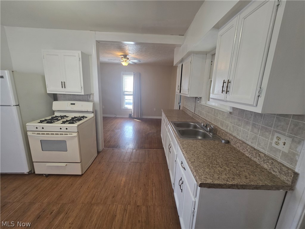 123 E 35th Street South Lorain OH 44055