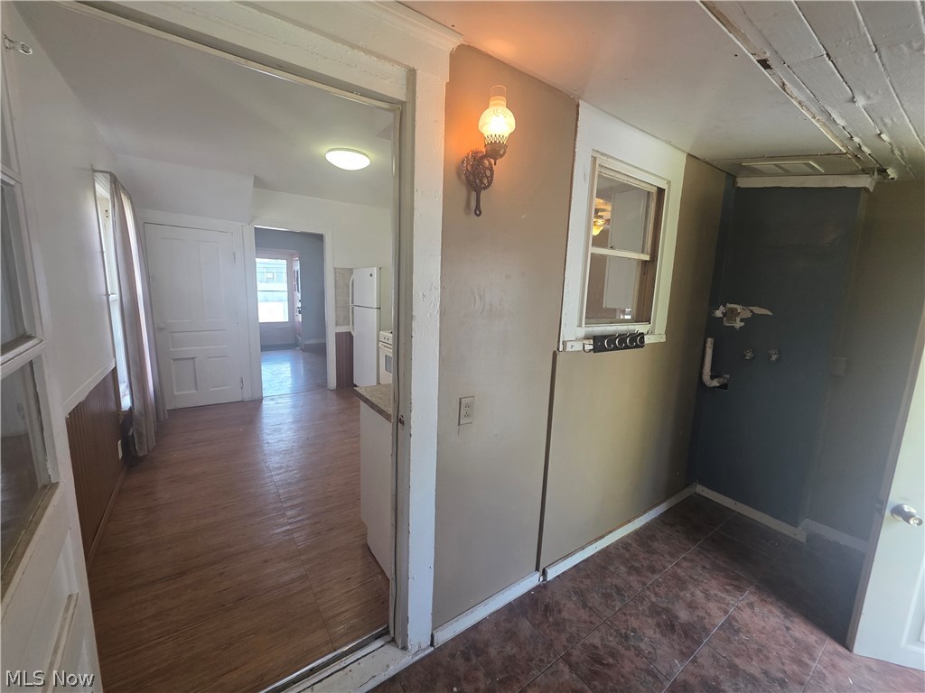 123 E 35th Street South Lorain OH 44055