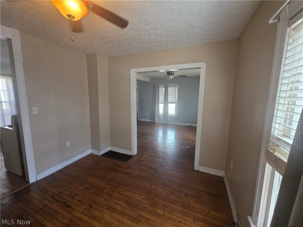 123 E 35th Street South Lorain OH 44055