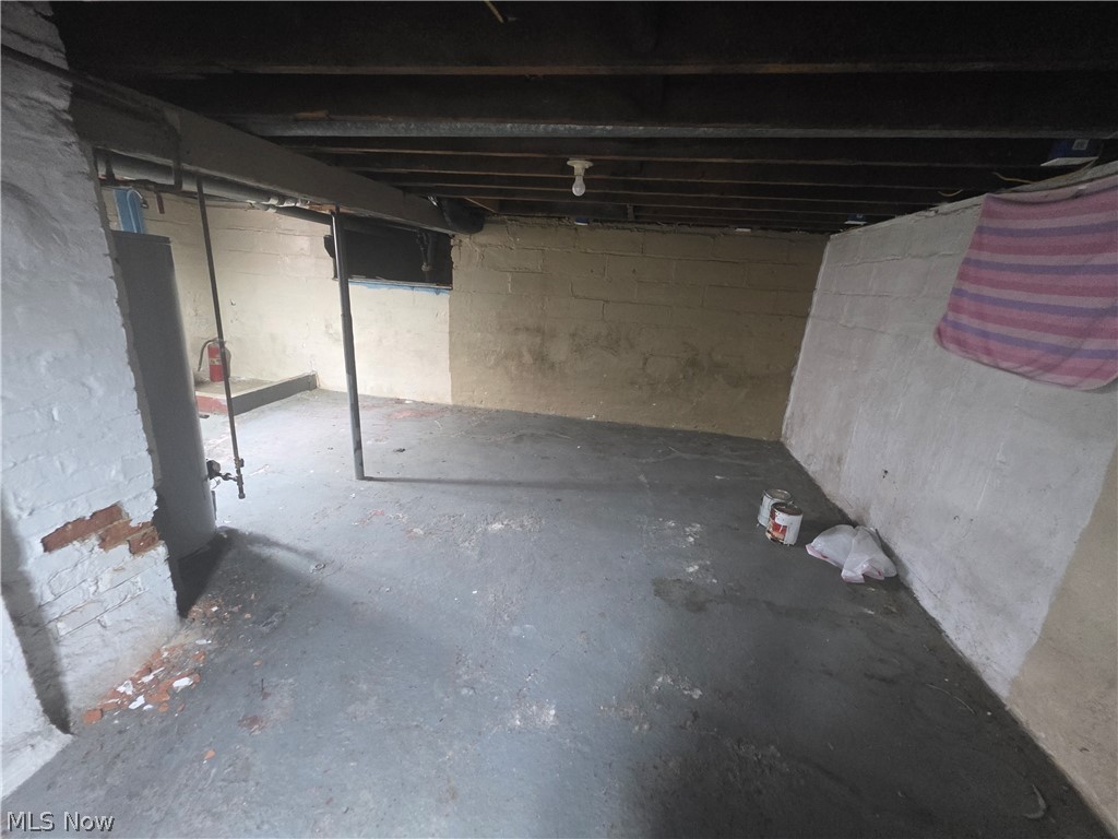 123 E 35th Street South Lorain OH 44055